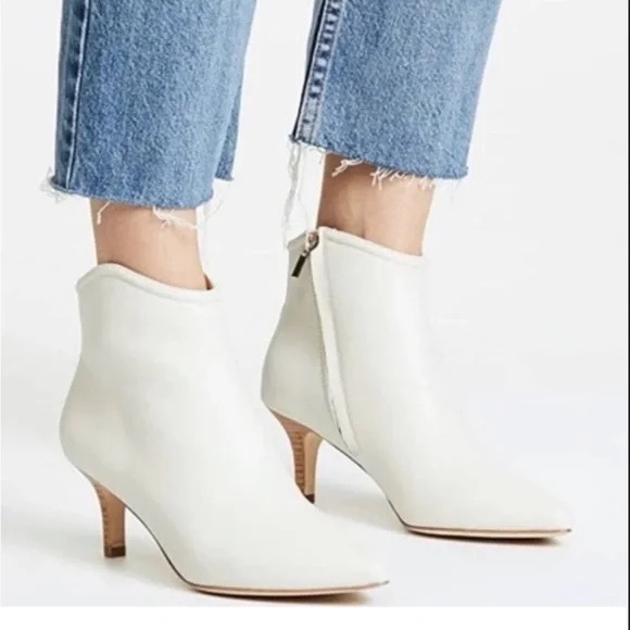 Joie Ralean Elegant Cream Ankle Booties Size 39 - Picture 1 of 13